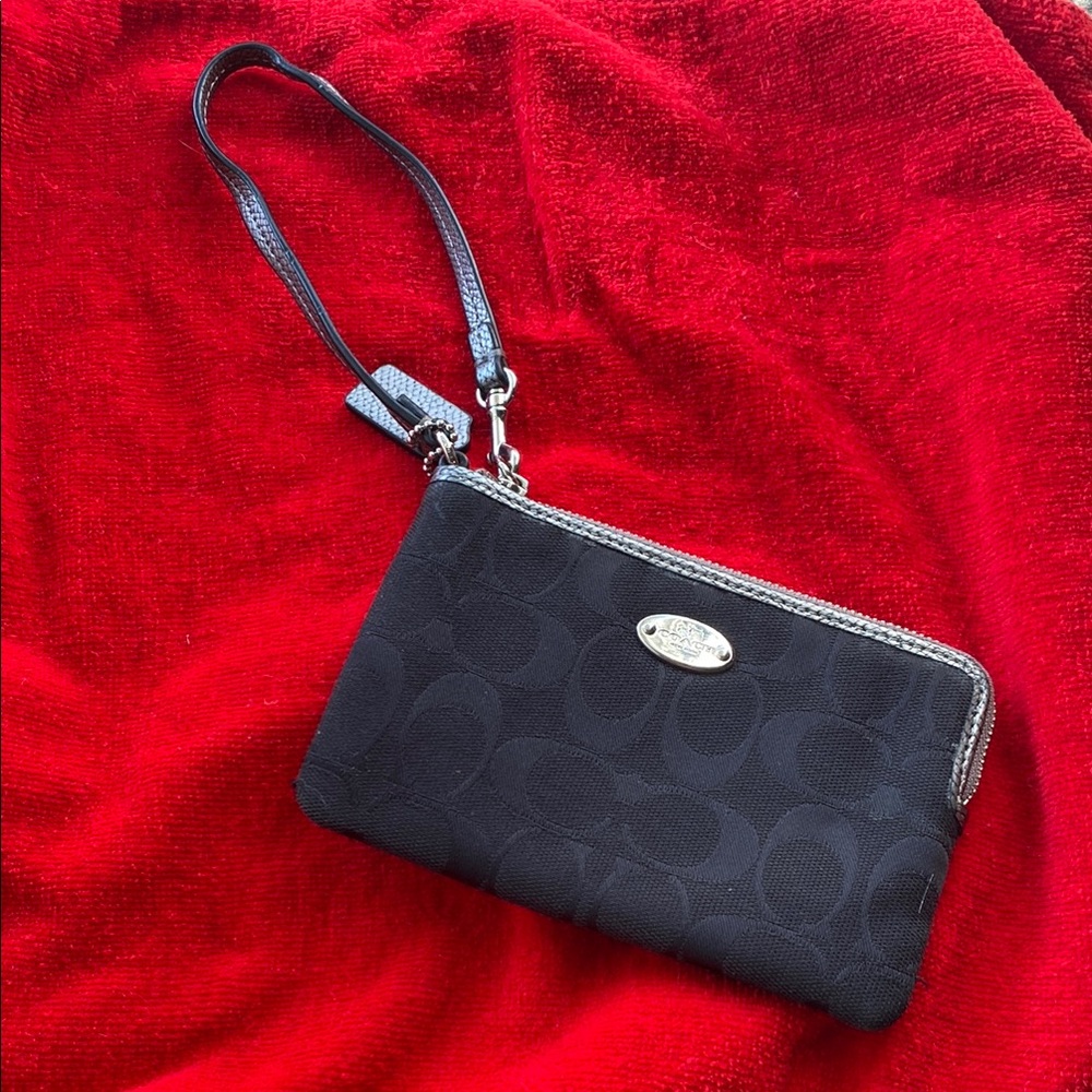 Coach Black Wristlet W Animal Print Details